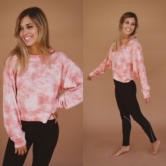 Tops - pink tie dye crew neck